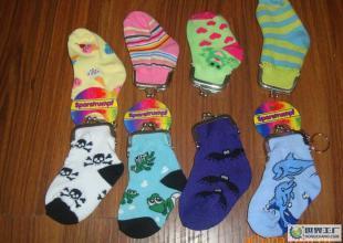 襪子零錢包的創新與市場價值——以義烏恒旭箱包供應為例